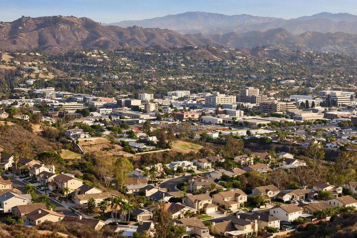 Cedarpines Park city skyline, slab leak service area