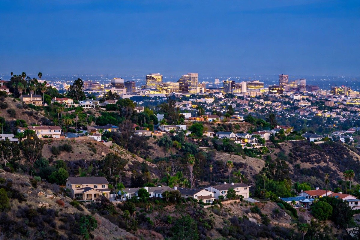 Skyline and neighborhoods of Glendale, California