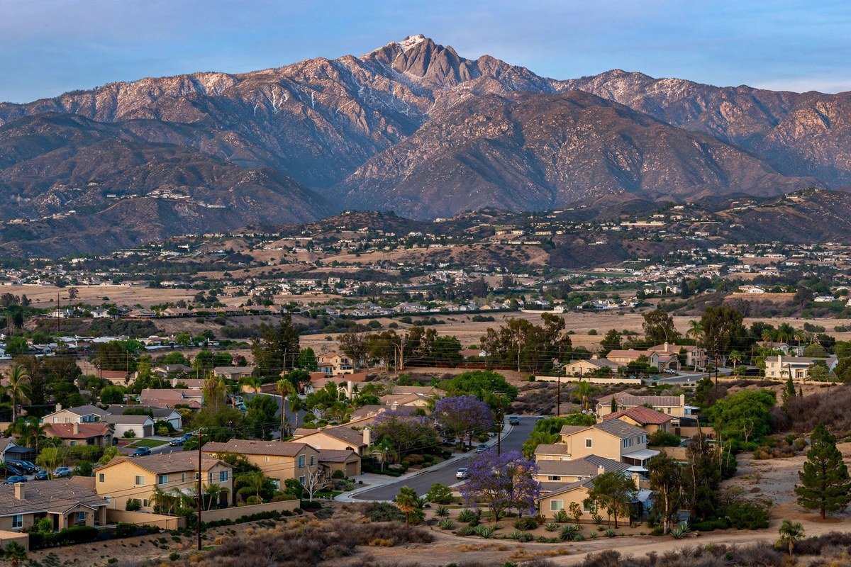 Mt Baldy skyline, slab leak service area
